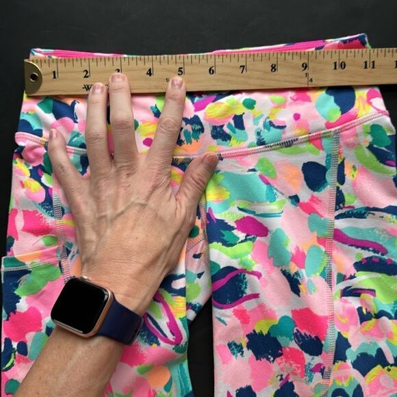 Lilly Pulitzer Luxletic Weekender Midi Pina Colada Club Leggings Size XXS - Picture 10 of 12